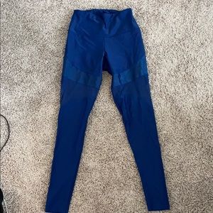 Onzie blue leggings